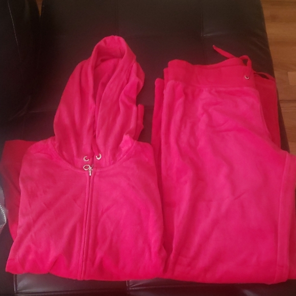 New York & Company Tops - NWT New York & Company Velour Pink Sweatsuit